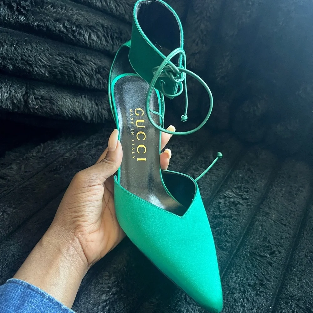 Gucci Satin Pumps